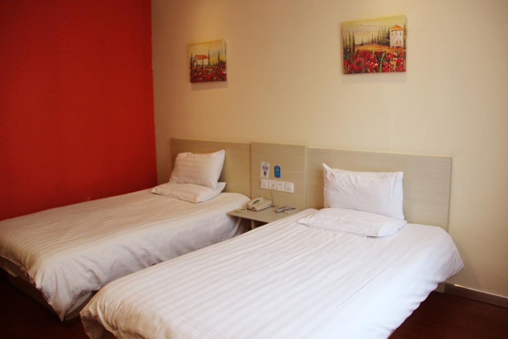 Hanting Express Shanghai Songjiang North Renmin Road חדר תמונה